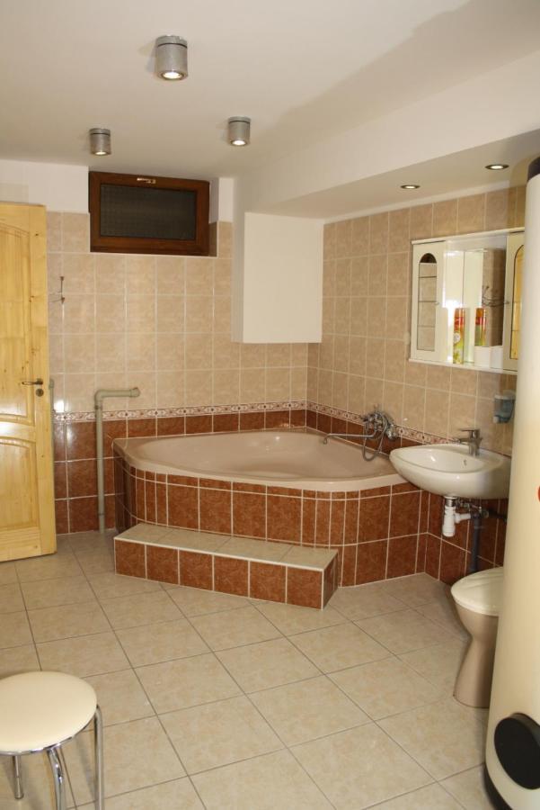 Harmonia Apartmanhaz Hajdúszoboszló Exterior foto