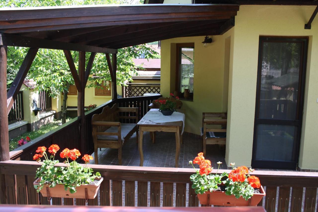 Harmonia Apartmanhaz Hajdúszoboszló Exterior foto