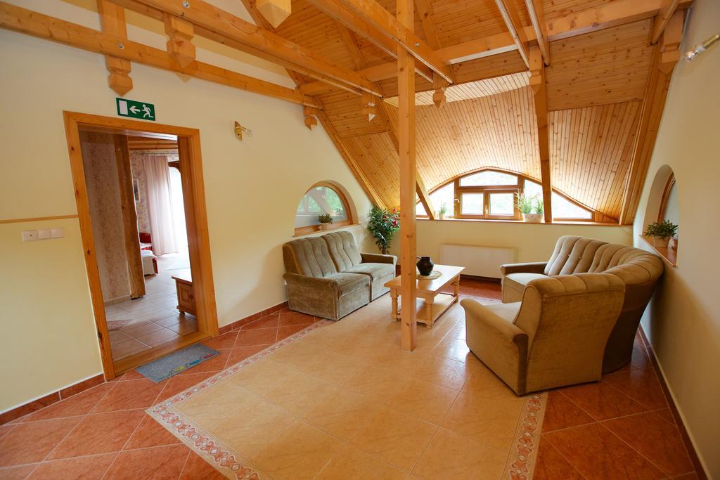 Harmonia Apartmanhaz Hajdúszoboszló Exterior foto