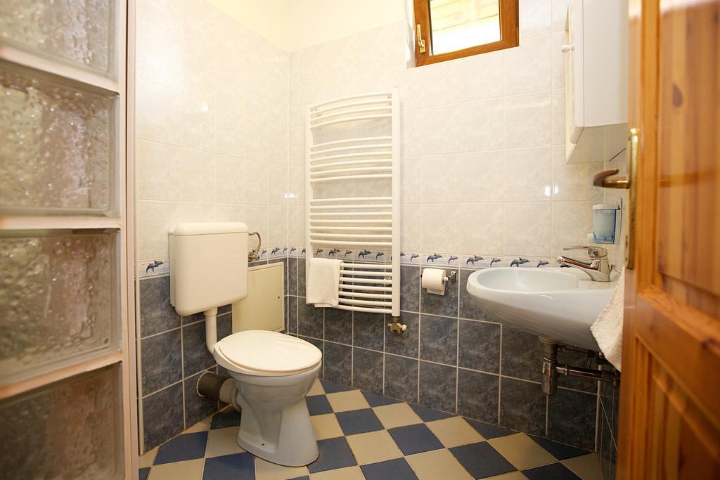 Harmonia Apartmanhaz Hajdúszoboszló Exterior foto